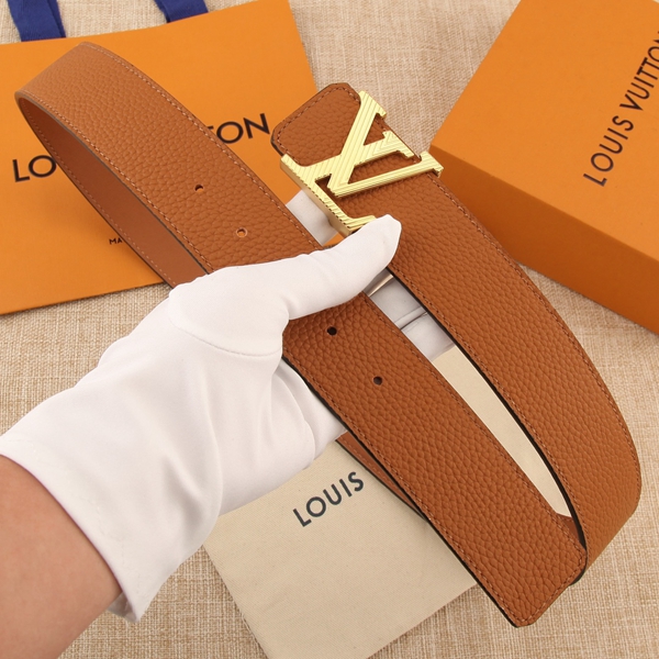 激安ルイヴィトンベルト着用イメージ